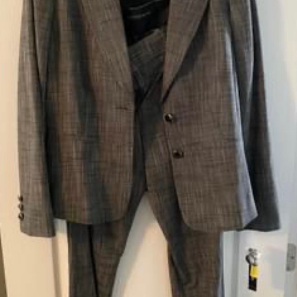 Antonio Melani Women Suit, Size 14. Great deal!